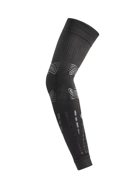 NoStrain Basic_Black A.jpg
